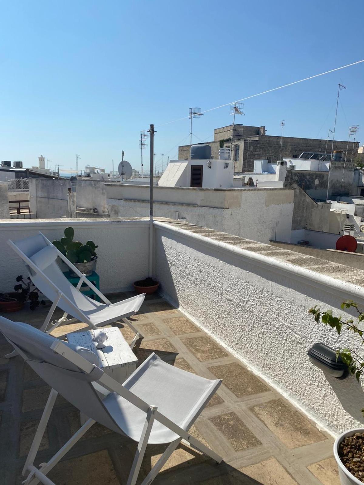 Вілла Casa Vacanze Il Mare Tra I Tetti - Relaxing Terrace & Sea View Монополі Екстер'єр фото